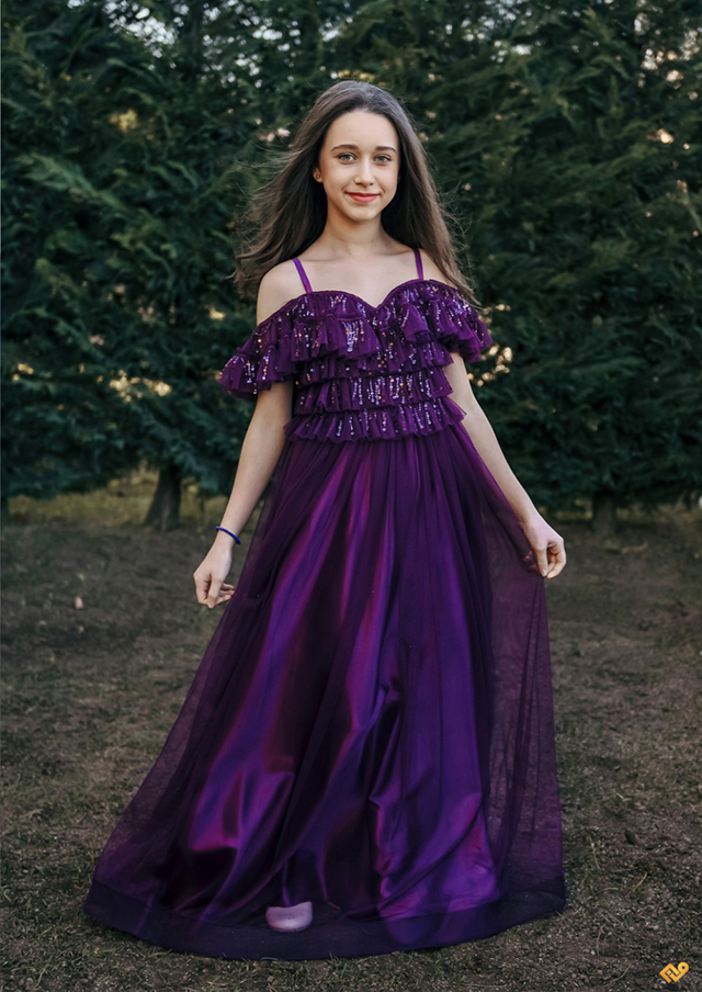 Yaka Katkat Püskül Pullu Likra Tül Prenses